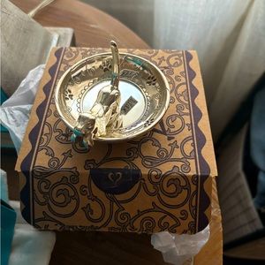 New Brighton jewelry tray